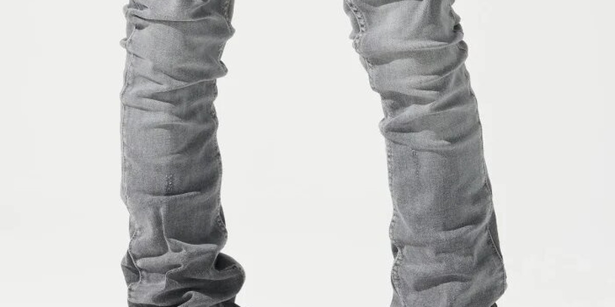 Early Life and Career Beginnings Serenede jeans