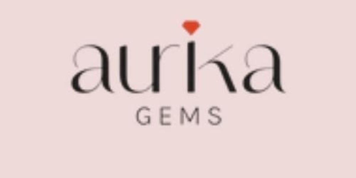 Discover the Elegance of Halo Engagement Rings in UK